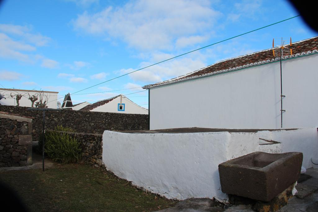 הוילה Praia da Vitória Casa Do Sr. Alberto מראה חיצוני תמונה